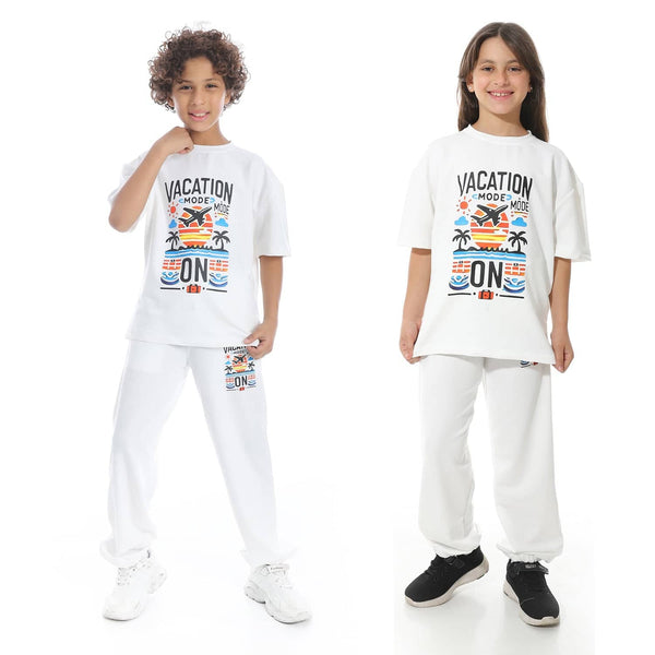 Unisex off-white summer pajama set with front print