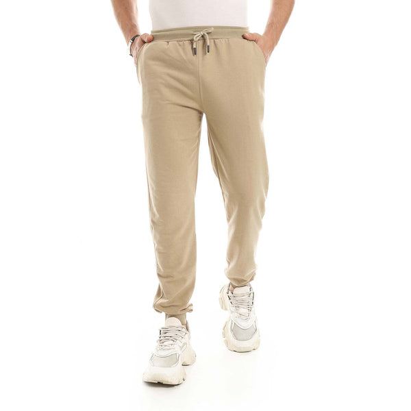 Men's sports pants, practical and comfortable