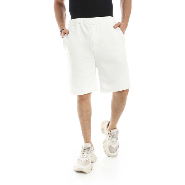 Men's shorts in a multi-colored cotton and polyester blend