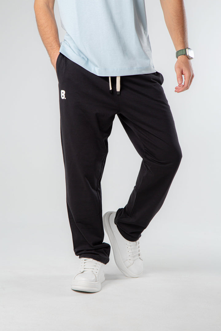 REGULAR FIT JOGGER WAIST PANTS – Black.