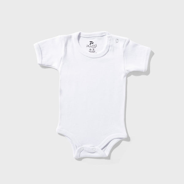 I want a short-sleeved cotton baby carrier in white.