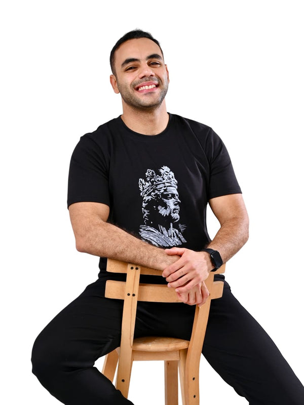 تي شيرت هوريكس الأسود - لمسة عصرية لكل يوم