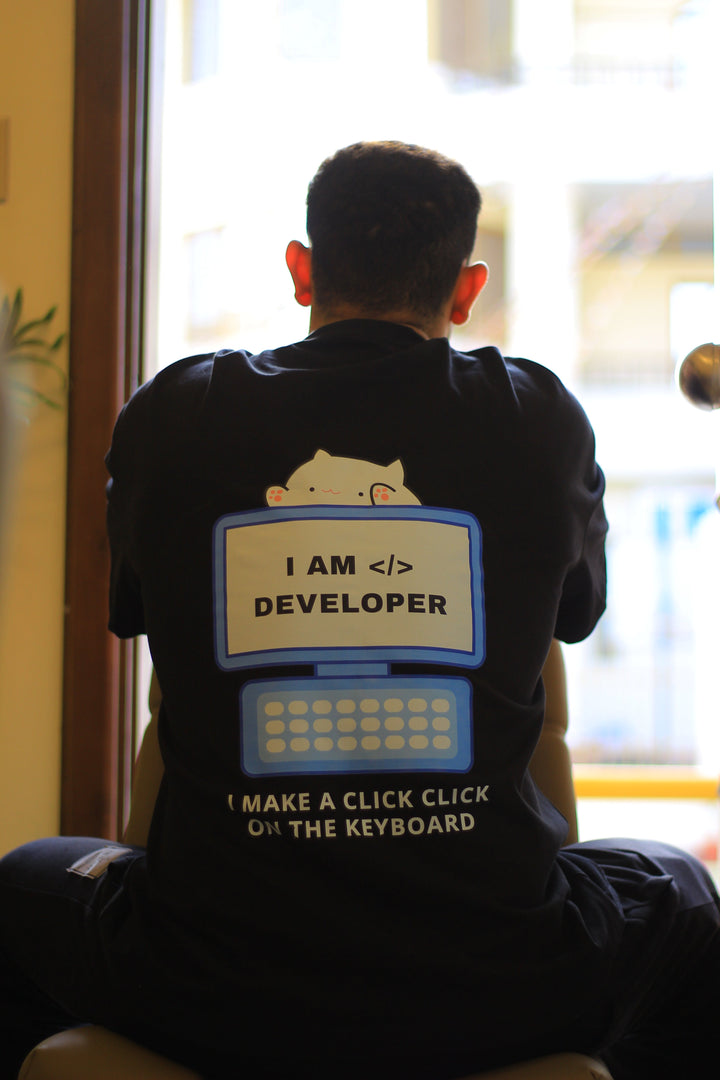 "I AM DEVELOPER" Oversize T-shirt.