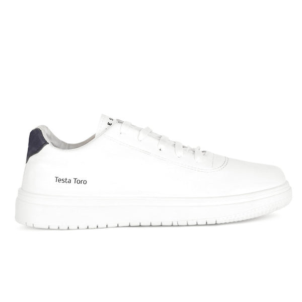 Men's casual sneakers, trendy for a distinctive youthful look